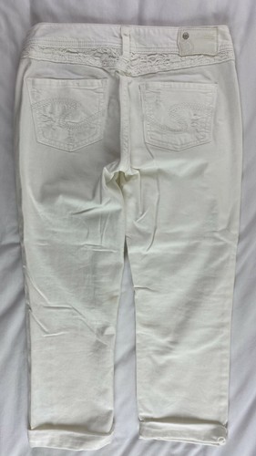 Women's Silver Jeans Suki Mid Capri White Size 28 Lace Detail Stretch Denim - Picture 2 of 10