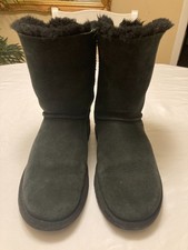 UGG Bailey Bow II Black Sheepskin Suede Boots 1002954 Womens 9