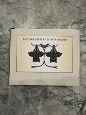 Awesome Cracker Barrel Halloween Salt & Pepper Shaker Set Hanging Bats 3pc Set