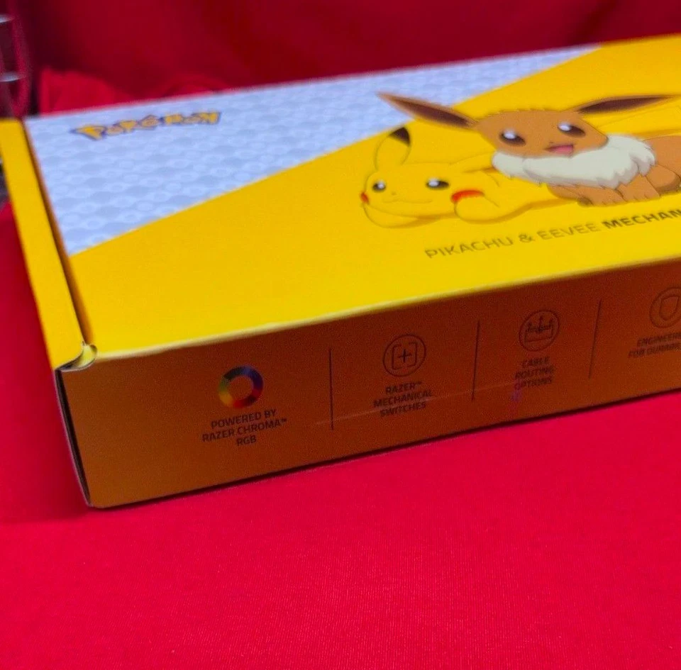 Razer BlackWidow V3 Tenkeyless – Green Switch – US – Pokémon Edition - Image 4 of 4