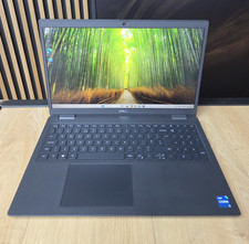 Dell Latitude 3520 Intel Core i5-1135G7 8GB RAM 256GB NVME Win 11 Pro