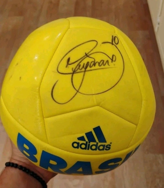 Neymar Jr. Signed Soccer Ball – Full PSA/DNA LOA (AQ05990) – Museum-Grade...
