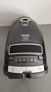 Miele Compkete C3 Celebr EcoLine 800W  Staubsauger Grundgerät