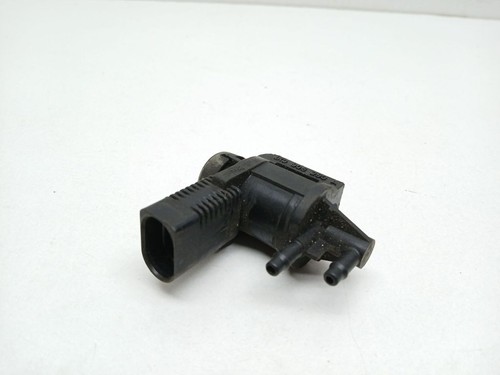 Seat Leon (1M) 2000 Diesel 81kW Turbolader Druckwandler Magnetventil UST114068