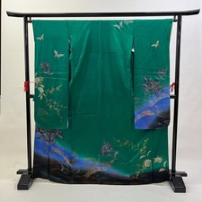 Japanese Vintage Kimono Furisode silk GRN Gorgeous Expensive Dirt Height 64.3in