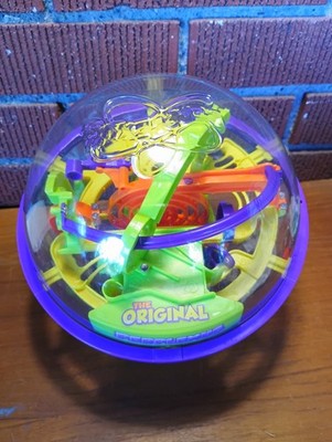 PERPLEXUS The Original Maze Ball Puzzle Brain Teaser Game 