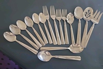 16 pc lot Pfaltzgraff Kenilworth Glossy Stainless Flatware Forks Spoons Servers