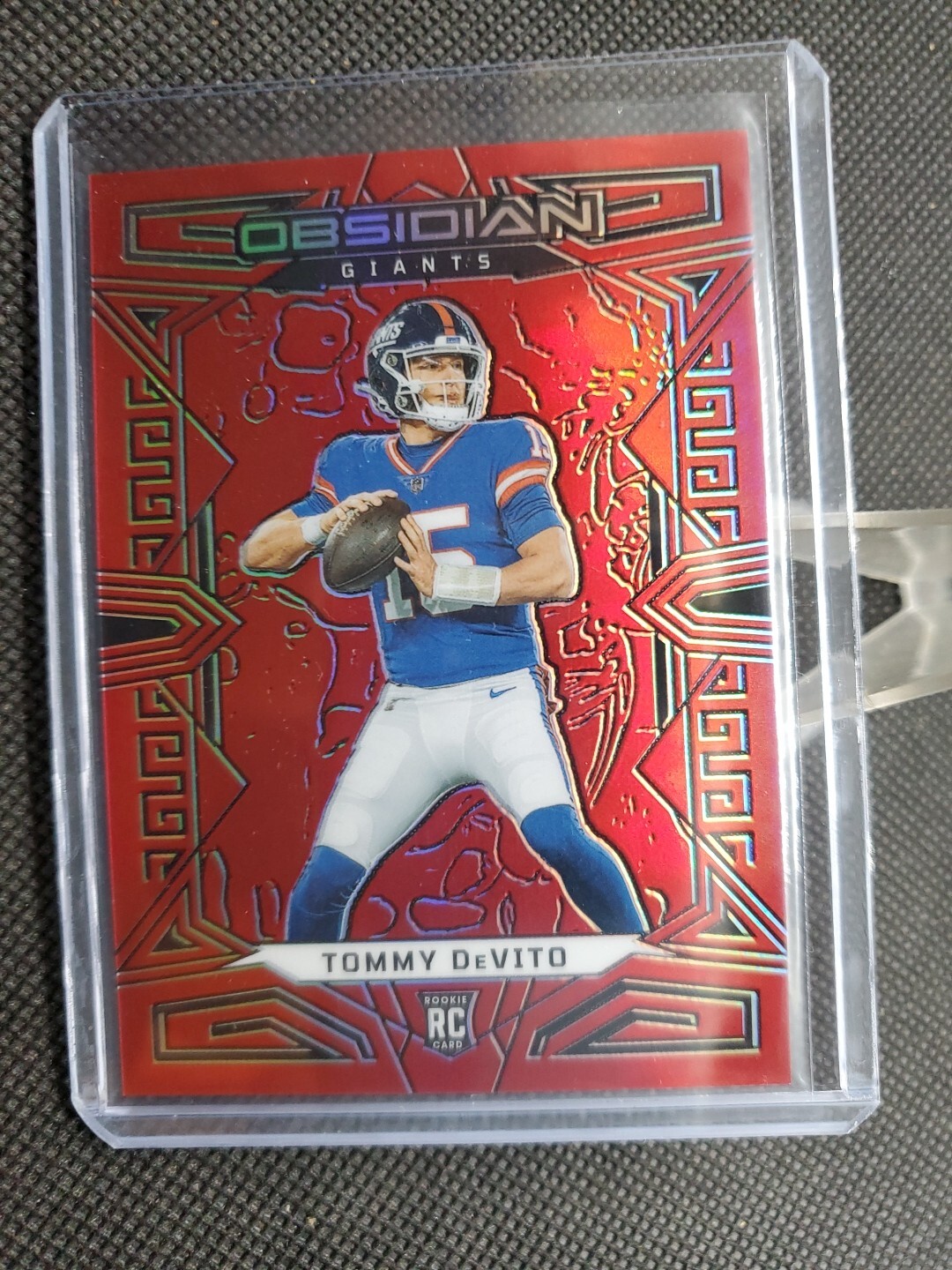 2023 Panini Obsidian Football Tommy DeVito Red Flood RC #18/90 Giants