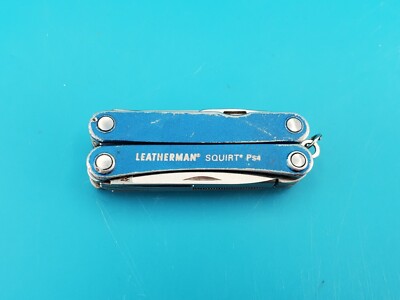 Leatherman SQUIRT PS4 Multi-Tool! BLUE! *broken scissors spring*