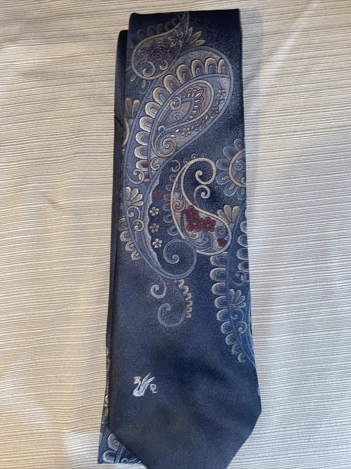 Lot of 3 Don Loper Beverly Hills Vintage Silk Blend and Poly Wide Ties - Image 2 of 4