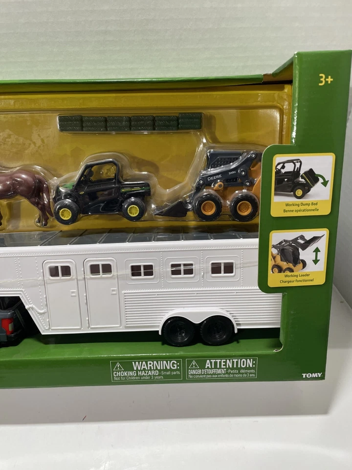 NUEVO John Deere Hobby Set RSX 860i Gator, 318 Minicargadora Ford F350 Remolque LP75988 Foto 3 de 4