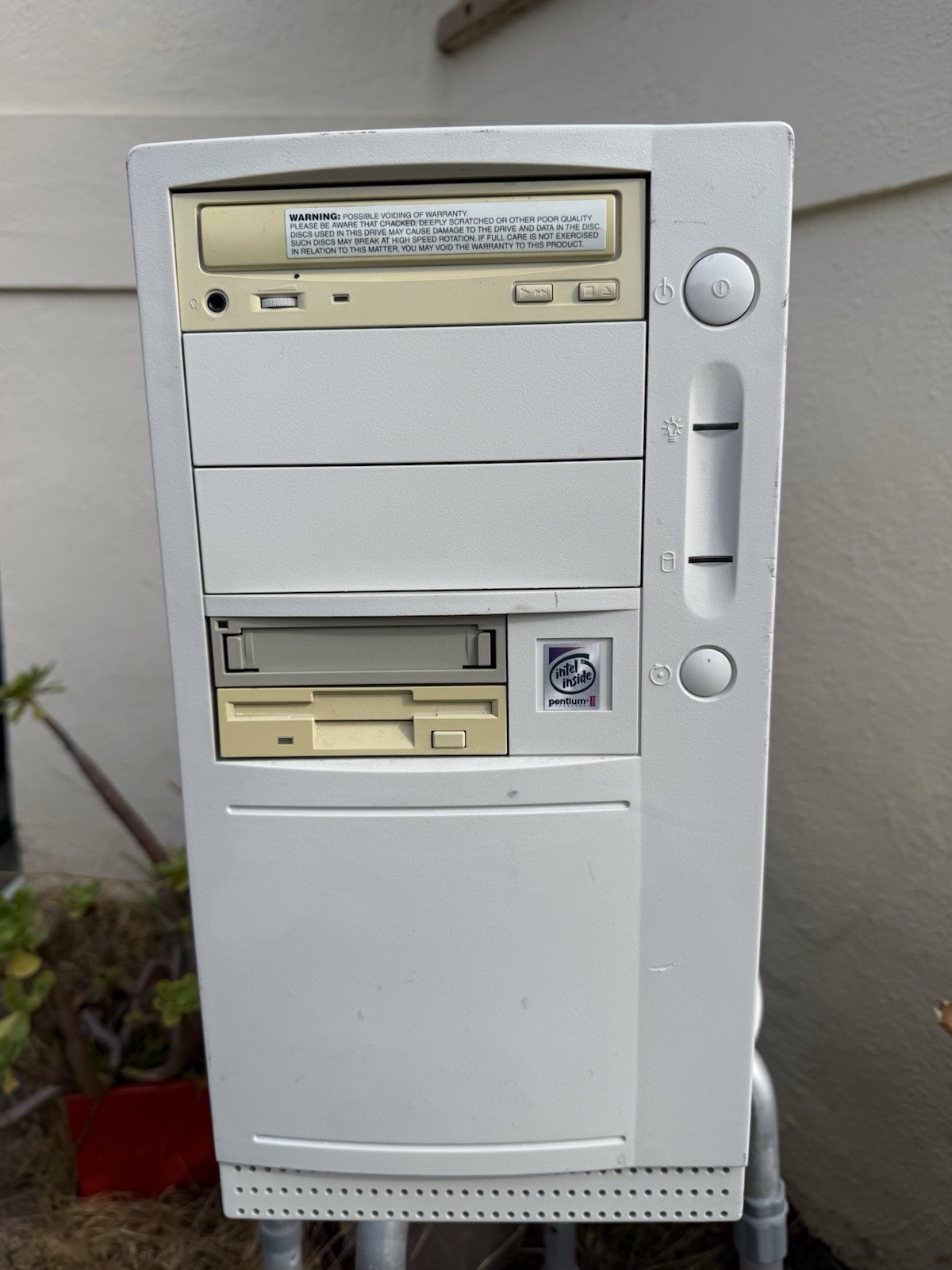 Ready for Games Windows 98 PC vintage PC Pentium 2