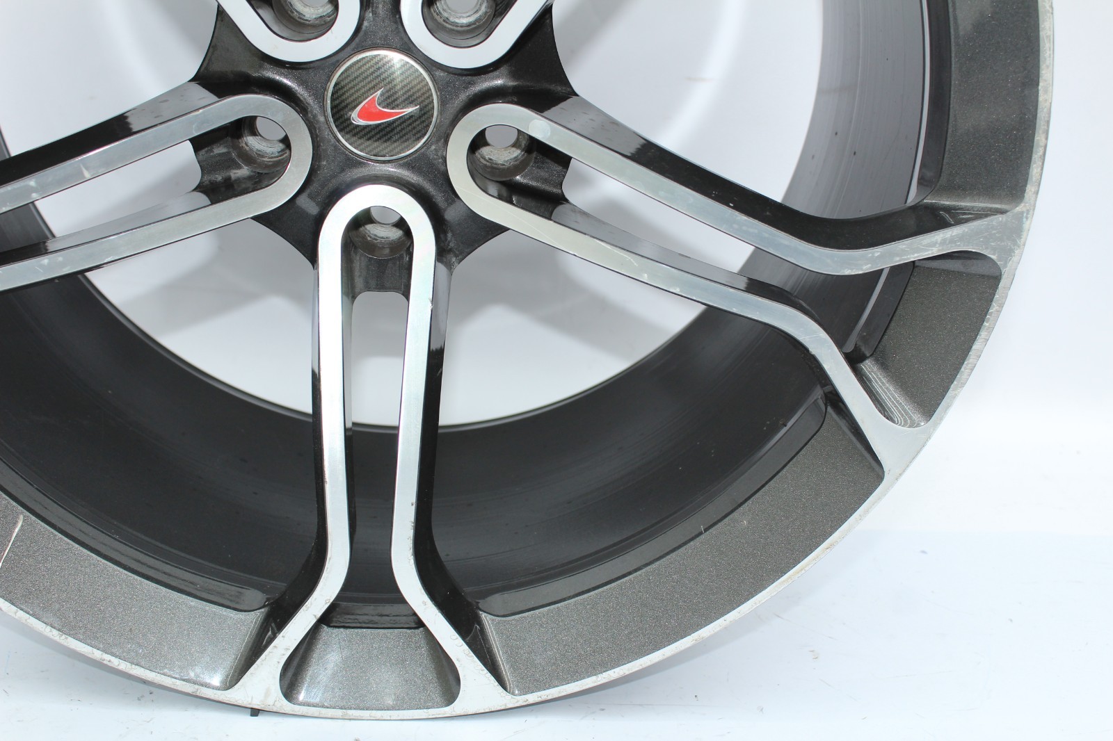 McLaren 650S 19" Lightweight Alloy Wheel Rim Rear OEM Y082G859FG01147KS