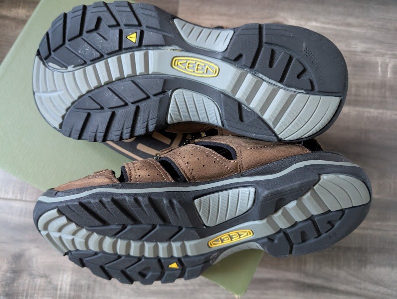 Scarpe da trekking Keen Rialto II outdoor impermeabili uomo taglia 9 bisonte scatola nera