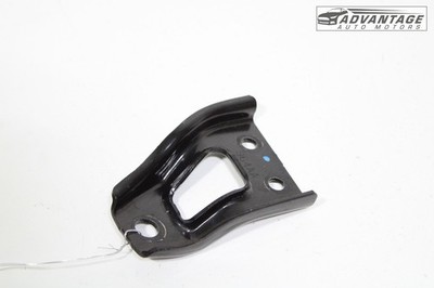 2020-2024 CHRYSLER VOYAGER FRONT RIGHT PASSENGER SIDE ENGINE MOUNT BRACKET OEM