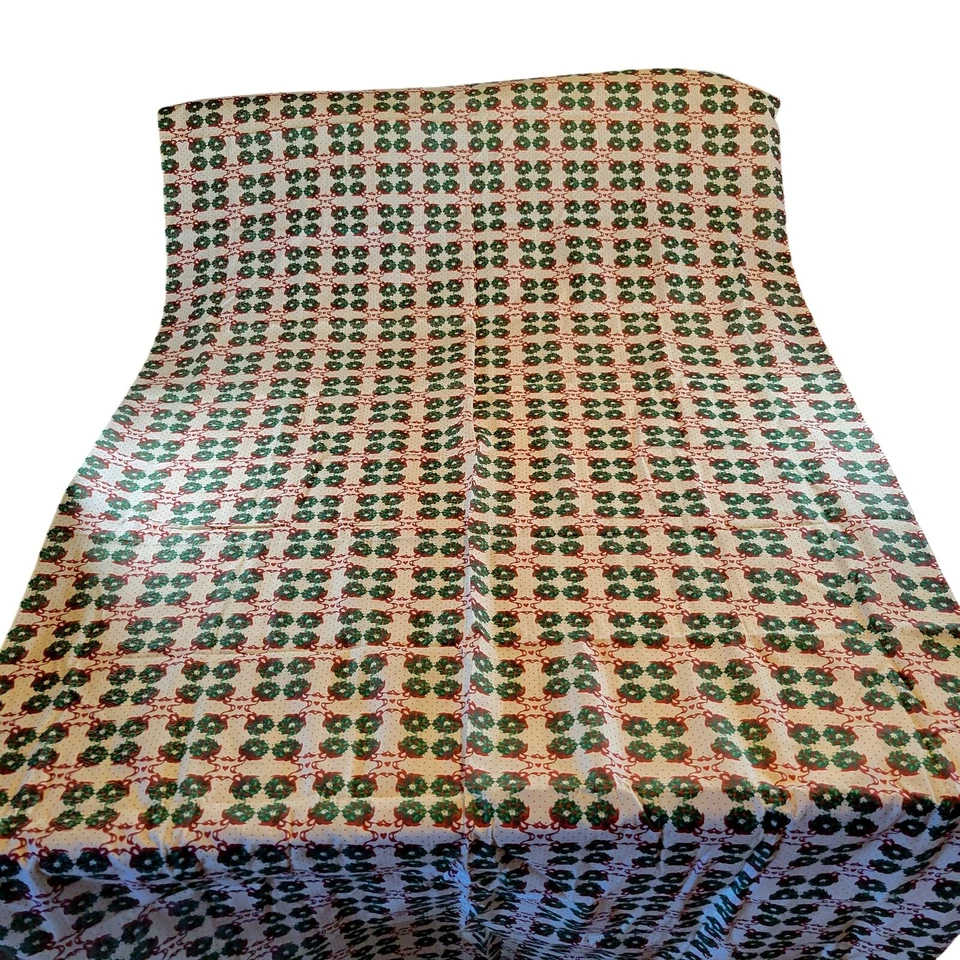 87"x 43" Vintage Christmas Wreath Fabric Red Green Holly Bows Polka Dot Print - Image 2 of 4