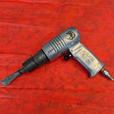 Chicago Pneumatic Cp-710 Zipgun Air Hammer 90 Psi 14in Inlet Flat Chisel Chicago Pneumatic Cp-710 Zipgun Air Hammer 90 Psi 14in Inlet Flat Chisel