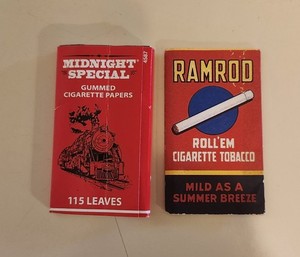 vintage rolling papers-- Ramrod / Midnight Special