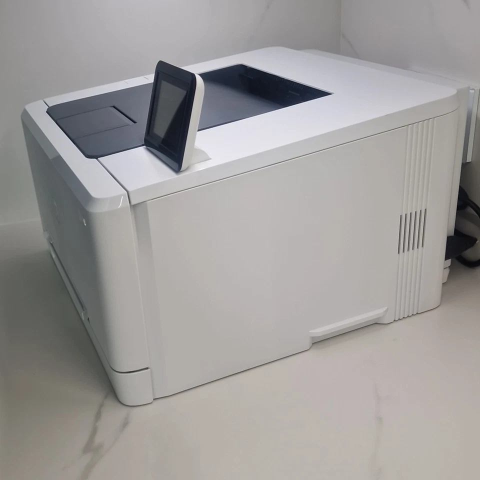 HP Colour LaserJet M252dw A4 Printer WIRELESS Very Low Count Under 2.6K - Image 4 of 4