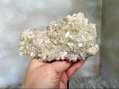 Green Apophyllite and Diamond Apophyllite on Stilbite Blades Matrix