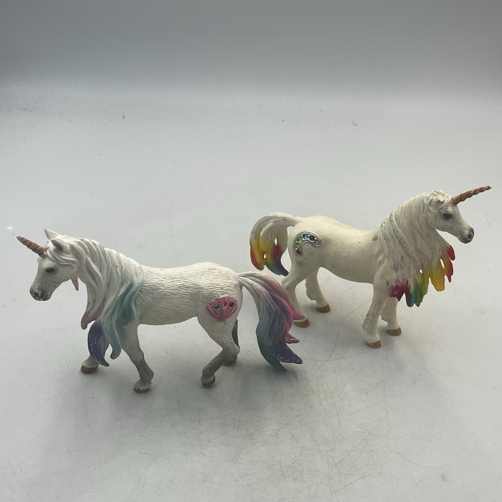 Of 2 Schleich Bayala Sea & Rainbow Unicorn Mare Fantasy Pretend Play Figures