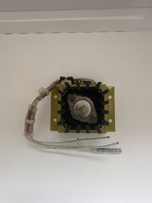 Beech Baron 58P Instrument Light Dimmer with Mount 2N3055