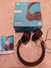 Studio Wireless Headset 30 hours playtime