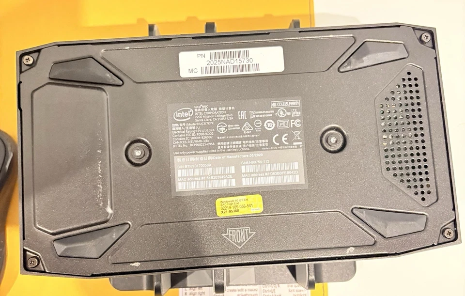 Intel NUC i7 6770HQ 8GB RAM 240GB SSD (NUC6i7KYB) - Image 4 of 4