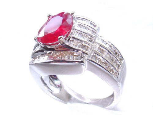 4.27ct Rubí y Diamante Anillo En 14K Oro Blanco - Imagen 2 de 8