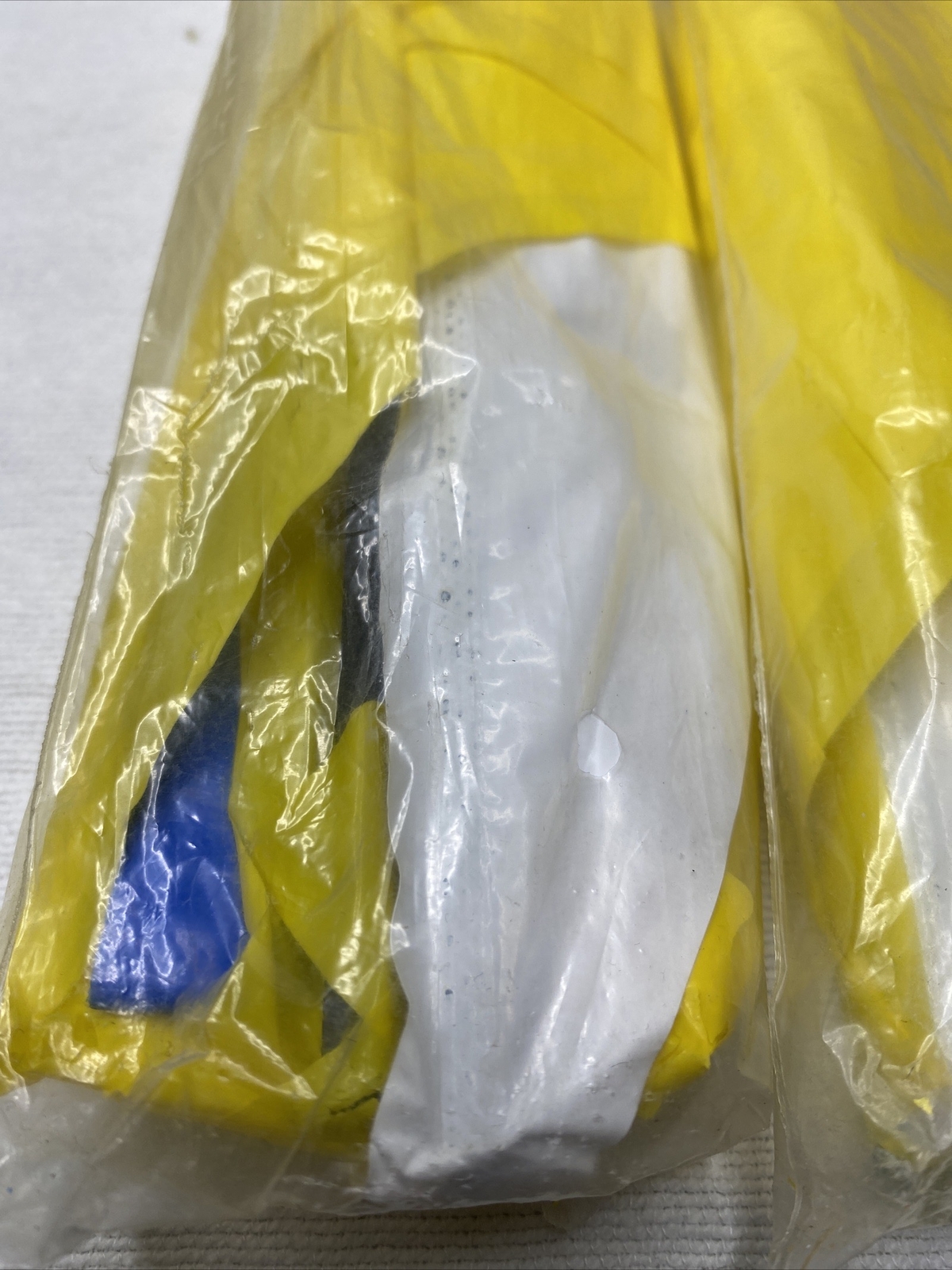 Lot of three sealed Vintage GAYLA Keel Guided plastic kites lil hoot