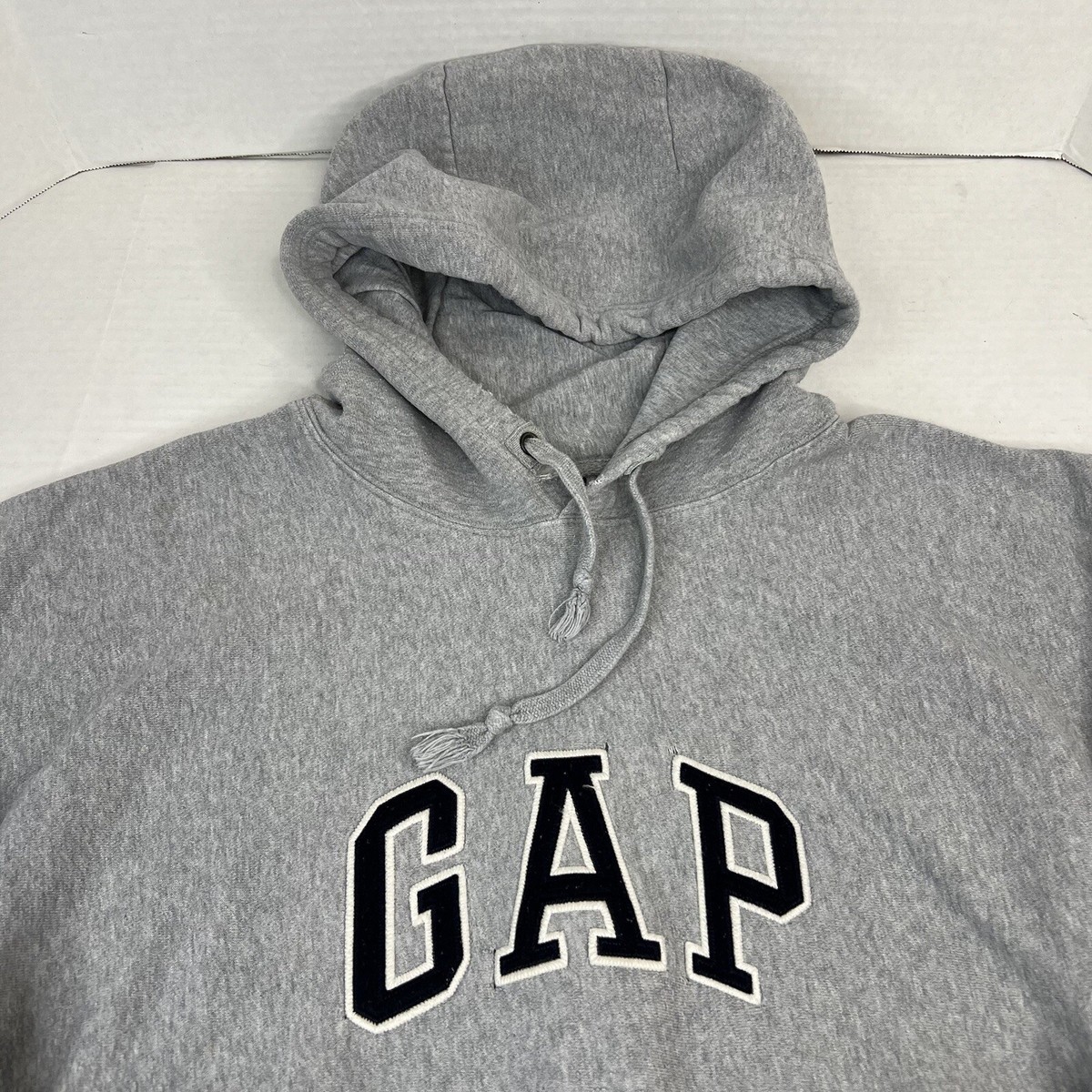 Vintage 90s GAP Script Hoodie Sweatshirt Gray MADE IN RUSSIA Size Vintage 90s GAP Script Hoodie Sweatshirt Gray MADE IN RUSSIA Size