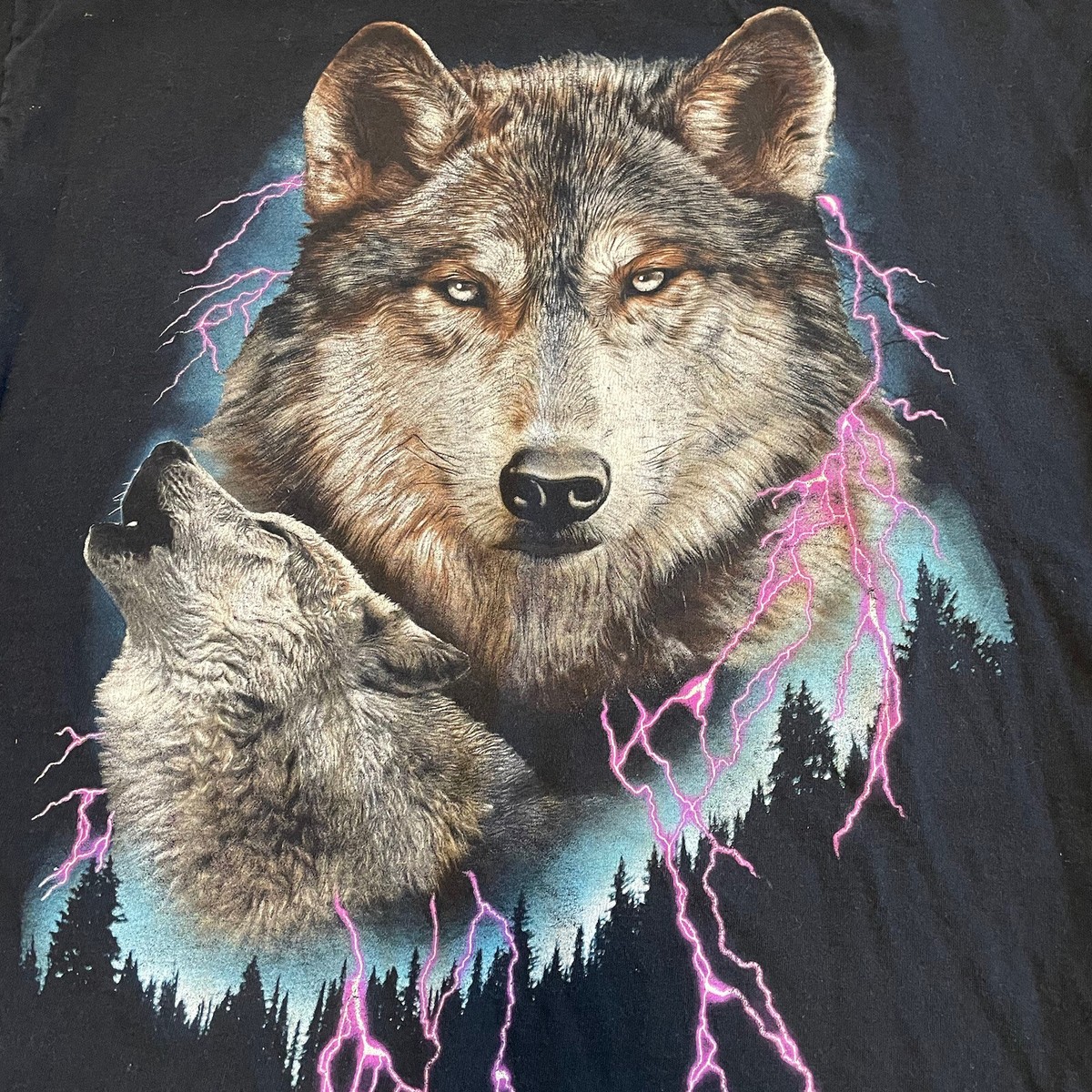 Vintage Wolf Howling Lightning Fruit of the Loom HD T-shirt Black