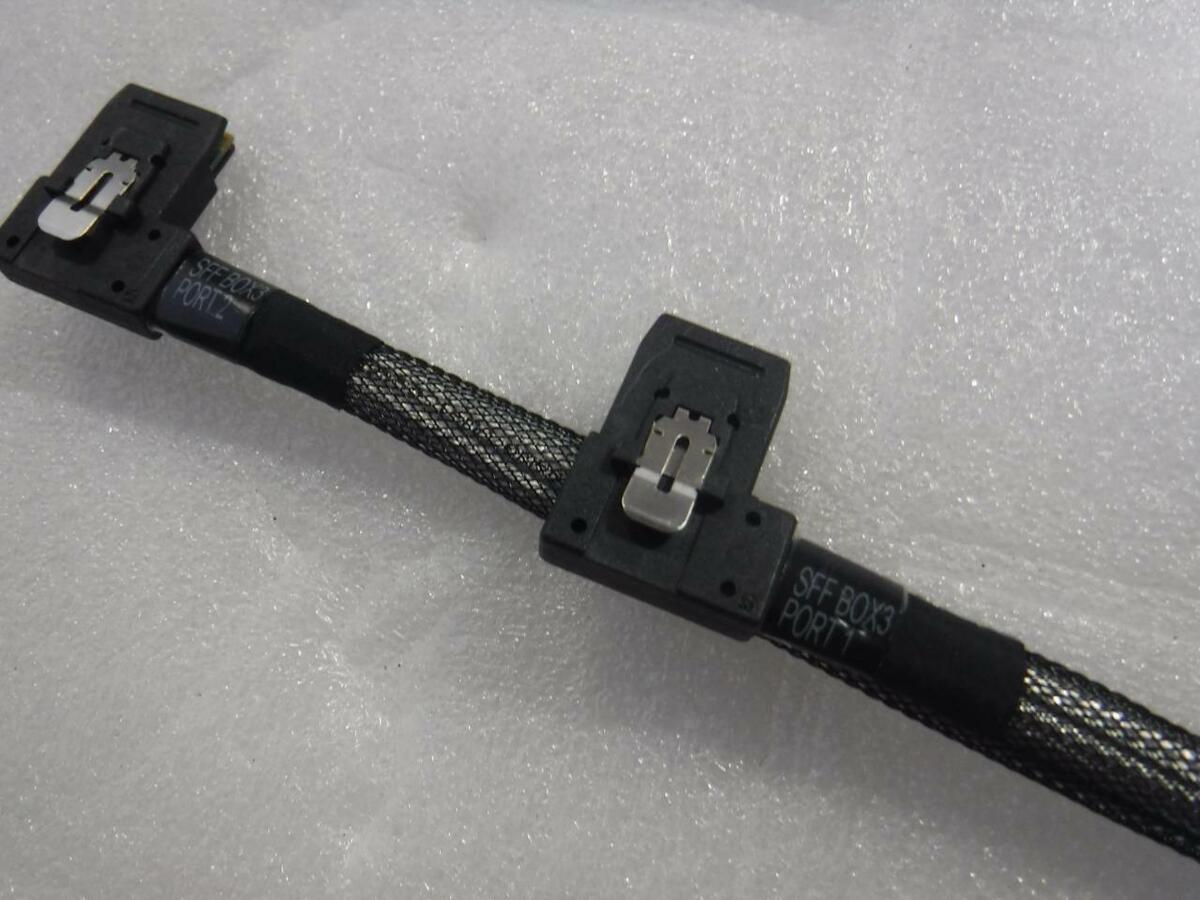 New* HP 879161-001 8-SFF Mini-SAS X-Cable 9.8 New* HP 879161-001 8-SFF Mini-SAS X-Cable 9.8