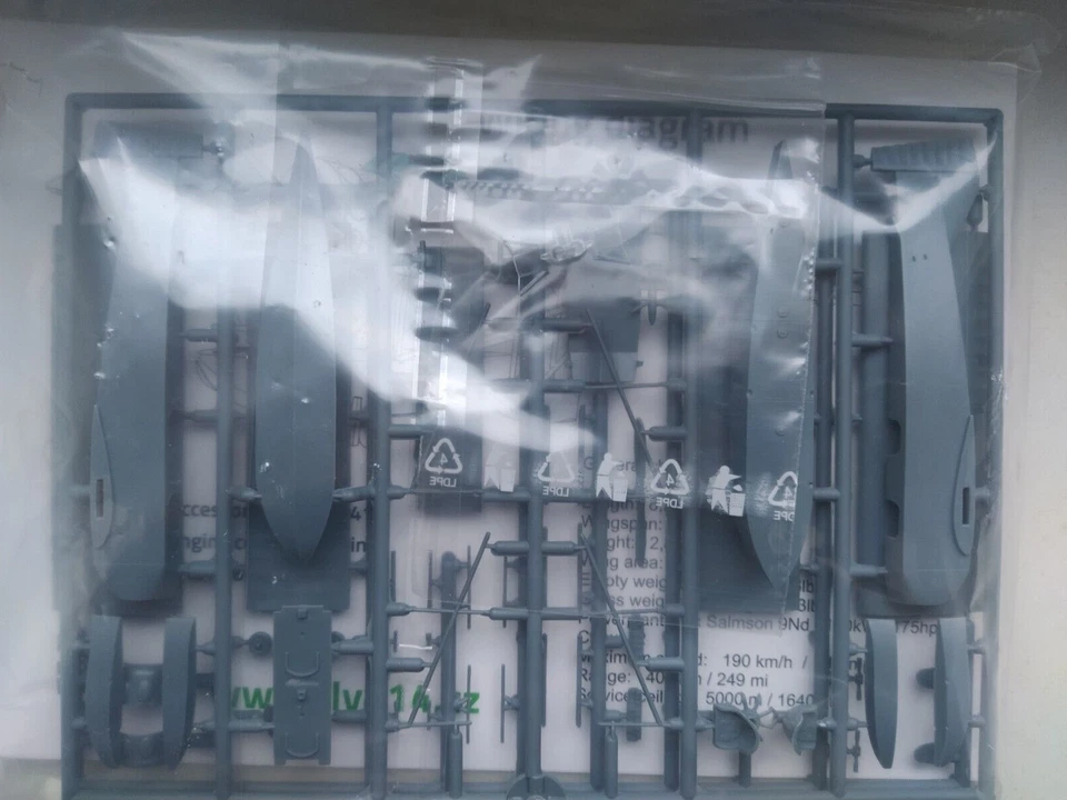 Marcel Besson MB-411 Pétrel ,1:72-FLY(SPEDIZIONE TRACCIATA) - Immagine 4 di 4