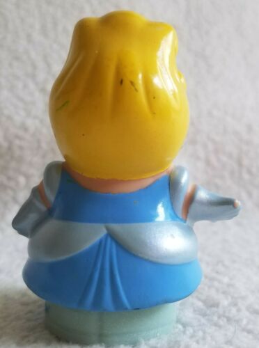Fisher Price ~ Little People Disney’s Cinderella ~ 2012 - Picture 3 of 5