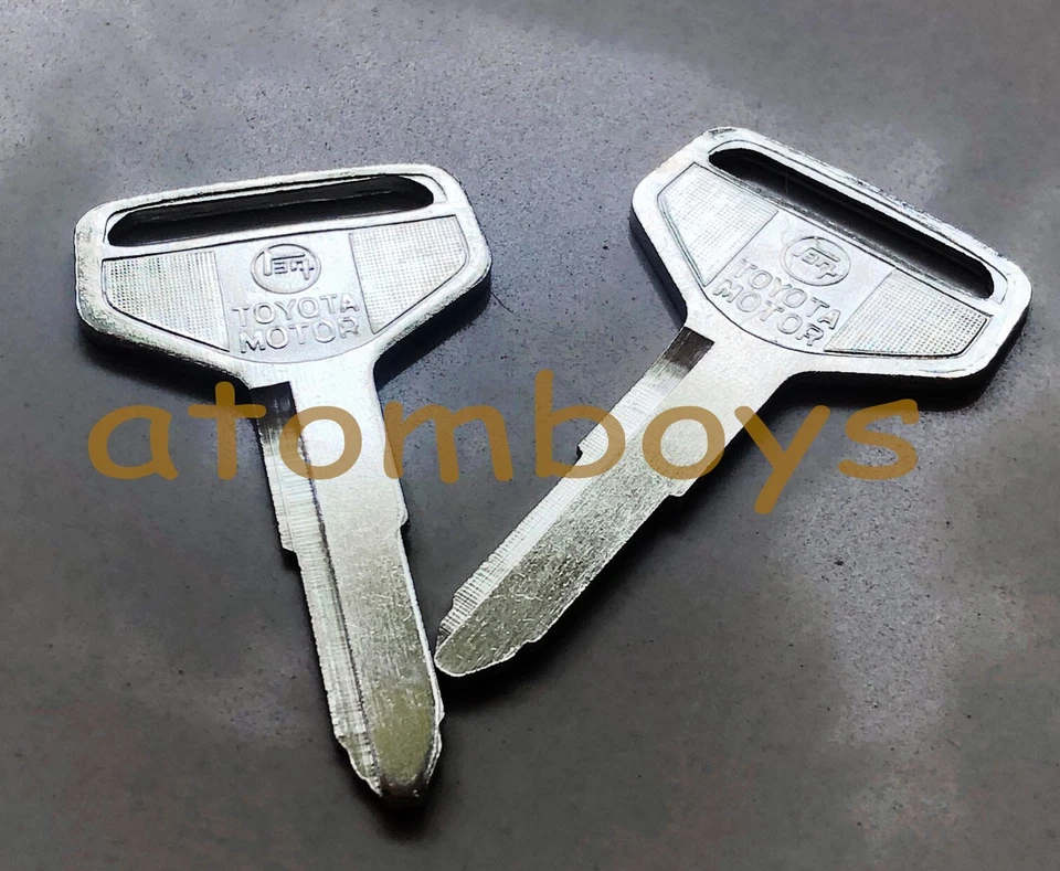 TOYOTA LANDCRUISER LAND CRUISER FJ60 FJ62 BJ60 HJ60 HJ61 HJ65 LLAVES EN BLANCO 80 90 Foto 3 de 4