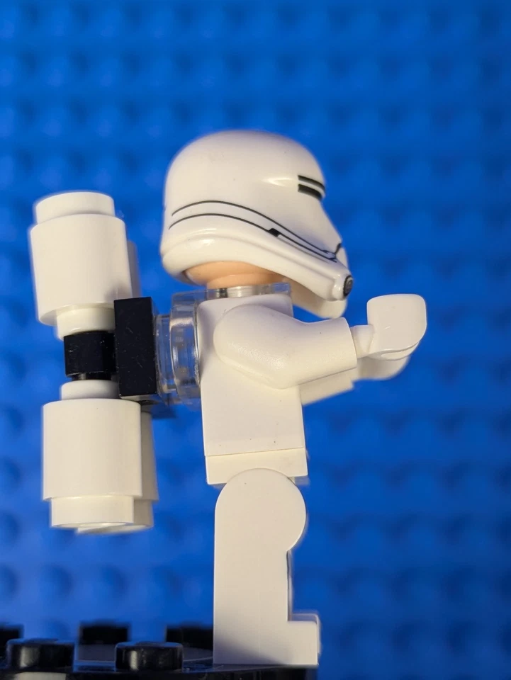 Lego Star Wars: First Order Flametrooper sw0666 Sets 75103, 75177 - Image 3 of 4