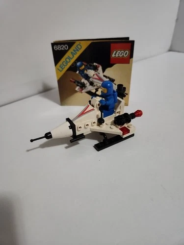 LEGO Classic Space set 6820 Starfire I Vintage 1986 100% complete w/ Minifigure