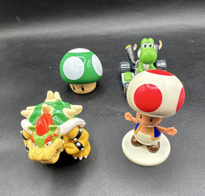 Super Mario Bros. Figuren Set Bowser Toad Yoshi im Kart 1-Up Mushroom