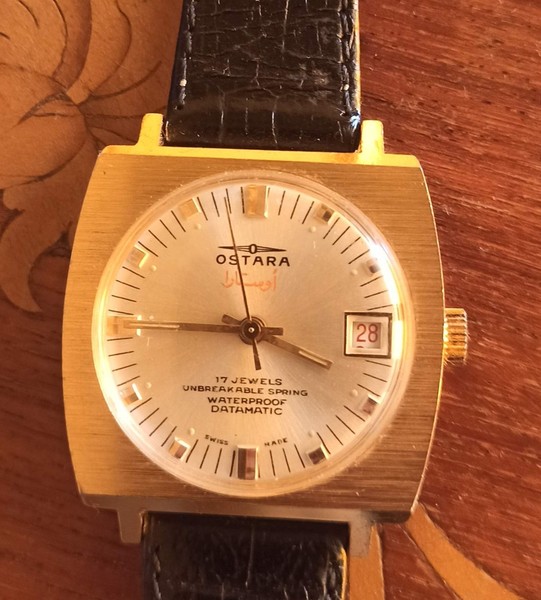 Ostara Vintage Mechanic Swiss Watch. Arabische Übersetzung auf Zifferblatt - أوستارا