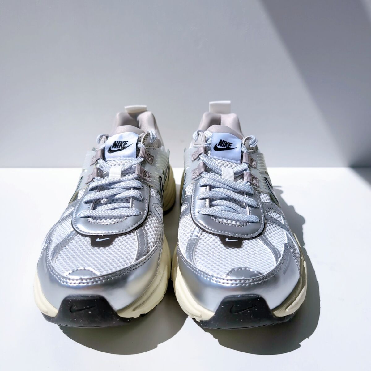 W NIKE V2K Run W NIKE V2K Run