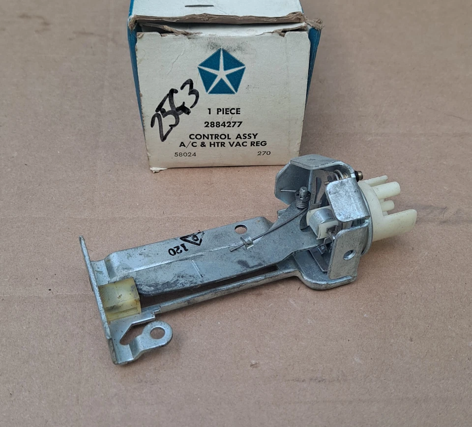 Dodge Polara Monaco 1969 1970 nuevo MoPar aire acondicionado calefacción control regulador de vacío Foto 2 de 3