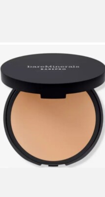 bareMinerals Barepro 16hr Skin-Perfecting Powder Foundation - Mocha 31