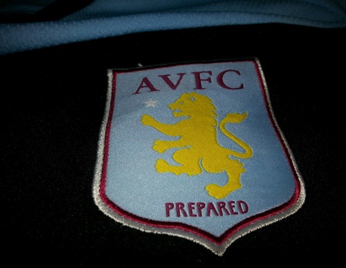 Macron Aston Villa FC training jerseys worn by players super rare size XXL - Picture 8 of 8