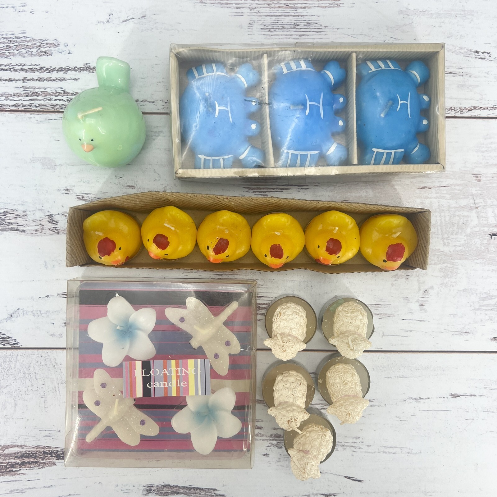 Candles Novelty Christmas Holiday Character Candles + Free Post-image