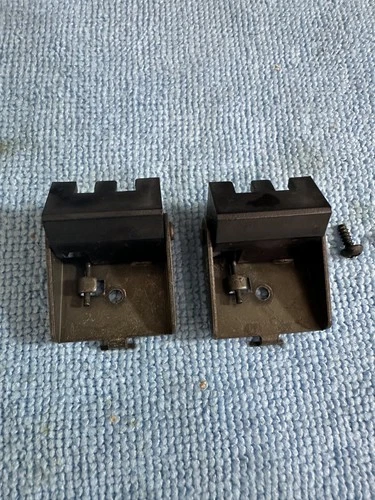 Technics SL-Q3 Vintage Turntable parts original Body side Hinge Japan