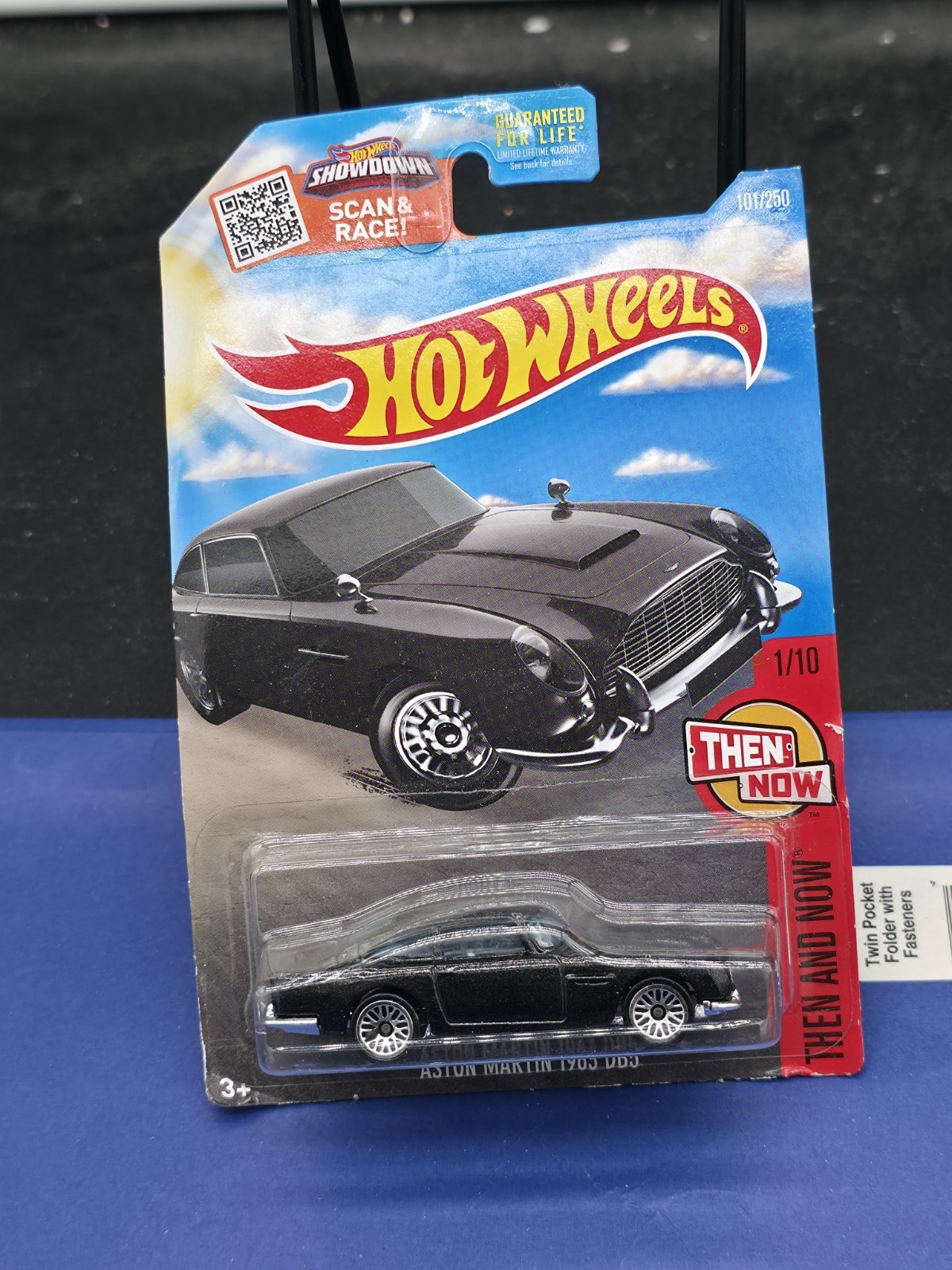 Hot Wheels Black Aston Martin 1963 DB5 #101 2016 ⭐️