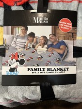 Disney Mickey And Minnie Mouse Family Size Blanket 108  X 120  New In Packaging.