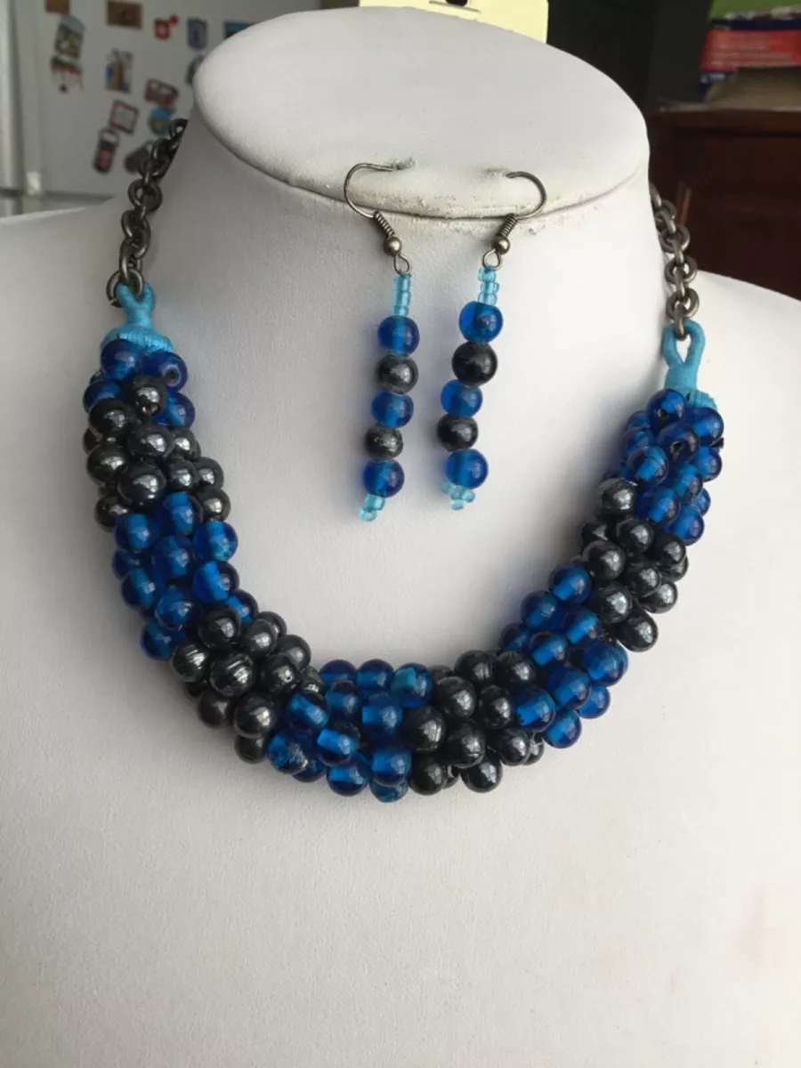 Cotton thread best sale necklace