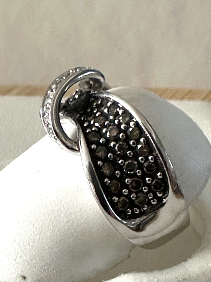 14kt.solid white gold ladies band with cognac natural diamonds,size 6.5, 5.20 Gr - Image 4 of 4